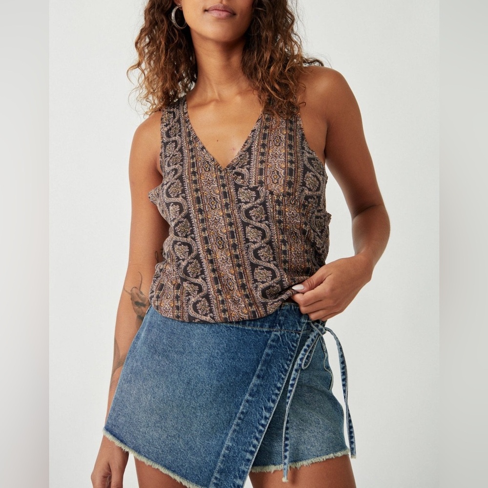 [we the free] your twisted crossover wrap tank boho paisley printed